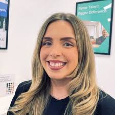 Now that Estelle Litchfield has welcomed her beautiful Bella to the world  💗 & Jorden Frost has gone off to wait impatiently for her new arrival  💙💗, we are delighted that the