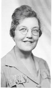 Grace Knott's Instagram, Twitter & Facebook