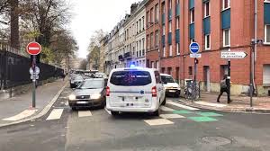 Relevés des écoles secondaires : Ces Nombreux Automobilistes Qui Circulent En Infraction Rue De Valmy