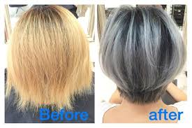 いつも髪の毛担当させてもらっている すずなちゃん がご来店 毎回めちゃめちゃ綺麗なカラーをさせてもらっています 前回のカラーもかなり好評で めちゃ綺麗でした 今回のオーダーは 白くしたい シルバーアッシュグレー いわゆる 白く がオーダーでした 最近