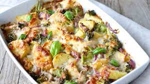 Here are some simple casserole recipes for omnivores, vegetarians, and vegans alike. 23 Delicious And Healthy Casserole Recipes Homemade Recipes