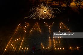 It is also known as eid al fitr or hari raya aidilfitri. Raya Kl Je Selamat Hari Raya Aidilfitri 2020