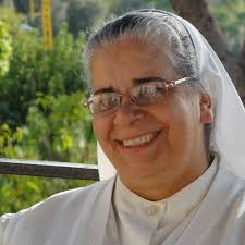 🙏🏻 المسيح قام…حقاً قام Happy Easter ! 🤍 📸 : @ghadyassaf