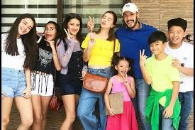 The mathay boys including chuck mathay. Love Actually Here S How The Muscly Yet Mushy Macky Mathay Slays At Being Boyfiegoals Abs Cbn Lifestyle