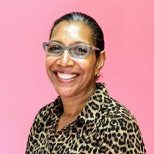 Heather Ricketts's Instagram, Twitter & Facebook