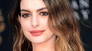 Anne Hathaway is embracing her post-baby body and we love it