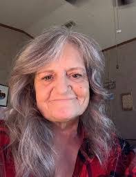 Laramie Banks's Instagram, Twitter & Facebook