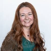 Ashley Hurwitz's Instagram, Twitter & Facebook