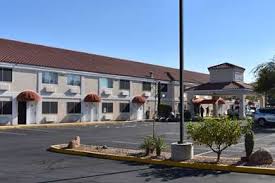 You can take the arizona scenic tours to the grand canyon. Phoenix And Central Arizona Hotels Hotels In Phoenix And Central Arizona Arestravel Com