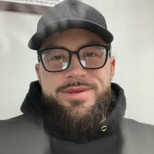 Does Carmi have a grieving counselor or support group?