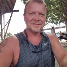 Terry Cundiff (@TerryCundiff2)