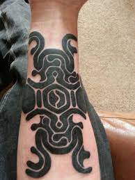 Touch device users, explore by touch or with swipe gestures. Shadow Of The Colossus Tattoo Gaming