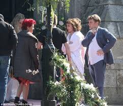 Love Rosie Lily Collins Novas Fotos De Lily Collins No Set De Love Rosie Lamina