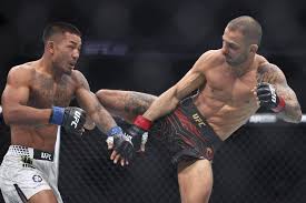 Alexandre Pantoja eager to reclaim belt he lost to Joshua Van in 26 seconds — Los Angeles Times