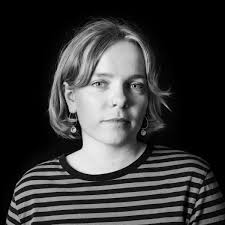 Den svenske pinsepastoren Daniel Alm er ferdig i Västerbotten tingrett.  Brast i gråt på rettens siste dag.