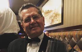 Server retires from St. Elmo Steak House after nearly 42 years
