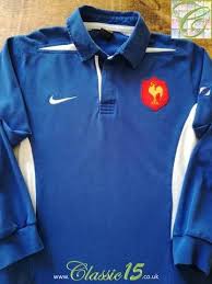 Whether at home, in the sports bar, or at the stadium, these fan tshirts are for rugby lovers. Official Nike France Home Rugby Shirt From The 2003 04 International Season Rugby Shirt Long Sleeve Rugby Shirts France Rugby