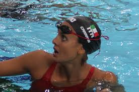 Lei è martina carraro, campionessa di nuoto italiana specializzata nella rana. Omzk Rab 9ww M