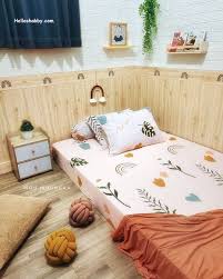 Ide desain kamar tidur anak lainnya yang bisa anda pakai ialah kamar tidur dengan tema kartun kesukaan, seperti frozen. 6 Inspirasi Tempat Tidur Minimalis Untuk Luas Kamar Pas Pas An Model Lesehan Jadi Unggulan Helloshabby Com Interior And Exterior Solutions
