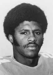 Modern Records . . 124 Bowl History . . . . . 128 Stat Categories . . . 130  Opponent Records 152 Coaching Records . 154 Series R