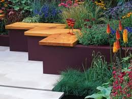 Hochbeet Bauen Sitzbank Holz Blumenbeeten Gartendesign Ideen Gartencontainer Gartenbeet