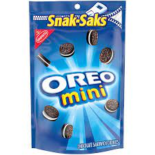 The white fudge tastes like the middle of an oreo and to have the oreo pieces on the top just adds to the wonderful taste. Amazon Com Oreo Mini Chocolate Sandwich Cookies 8 Oz Snack Sak Grocery Gourmet Food