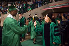 UNT System Chancellor Roe announces retirement plan