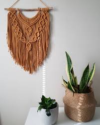 Check spelling or type a new query. Syksyn Varia Macrame Macramewallhanging Macramemadness Makramee Makrameeseinavaate Paulinapun Macrame Design Macrame Patterns Macrame Projects