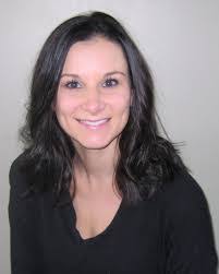 Kristen Wade's Instagram, Twitter & Facebook