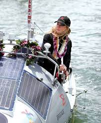First Woman To Row Alone From California To Hawaii Roz Savage The Row Rowing Saint Clair