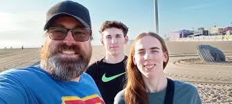 Waiting for my trip to ocean City is dragging can't wait to get there we  love it down there post some pictures if you are down there please might  help with my