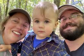 Fundraiser by William Scrivner : Help Amy and Travis adopt