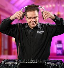 Maybe you would like to learn more about one of these? Die Kraft Der Bilder Dj Ray Aus Bautzen Einblicke