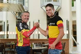 In the end this particular one turned out to be and that's number one. Zware Antibioticakuur Helpt Roger De Vlaeminck Erbovenop Over Twaalf Dagen Terug Thuis Foto Hln Be