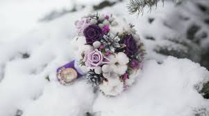 Nuvole mozzafiate espandono la tua immaginazione prima bellissimi fiori e farfalle per farti dormire bene. 29 Bouquet Invernali Per Una Sposa Della Neve Fito