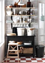 Fem Hemmeligheter Bak Et Stilfullt Kjokken Apne Hyller Kjokken Kjokken Inspirasjon Kjokken Renovering