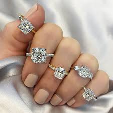 Celebrity engagement rings by carat size Engagement Rings Trend Predictions 2021 Blog Lauren B Jewelry Jewelry Blog Engagement Rings Diamonds Lauren B