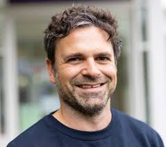 We wouldn't sell a child alcohol, so why give them smartphones?'