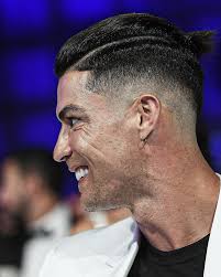 Short simple cristiano ronaldo hairstyles. Ronaldo S New Hairstyle Cristiano Ronaldo Hairstyle Ronaldo Haircut Cristiano Ronaldo Style