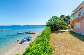 Preise für fährverbindungen in kroatien. Ferienwohnungen Vuletic Orebic Unterkunft Peljesac Strandhaus