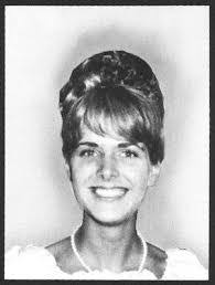 Amelia Hunter's Instagram, Twitter & Facebook