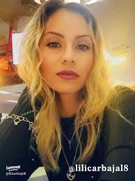 Meaning and Significance of 'Ella conmigo andaba martillando' in Modern  Culture