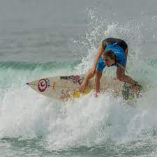 Bethany hamilton not only recovered from the loss of an arm in a shark attack but went on to become one of america's top surfers and sporting icons. Bethany Hamilton Wikipedia