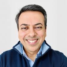 It's been a while since I started my role at Wells Fargo as a Head of Data  Management & Governance Commercial Banking, as I haven't updated linked in  in a long time