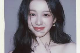 Biodata Profil Bao Shang En, Pasangan Song Wei Long di Drama China Youthful  Glory