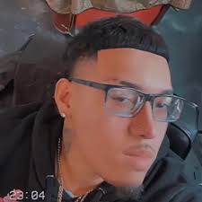 Sequiya Streeter (@sequiyastreeter) CANLI yayımdadır