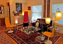 Elegant and versatile, oriental rugs are classic additions that mesh with a range of styles. 4 Tips For Decorating With Oriental Rugs