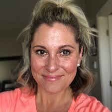 Mae Velez's Instagram, Twitter & Facebook