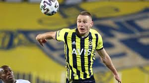 Premier lig ve championship ekipleri, iki oyuncu için harekete geçmeye hazırlanıyor. Szalai Attila A Torok Liga Egyik Legjobbja Jatekoselemzes