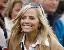 Amy Mcbride's Instagram, Twitter & Facebook